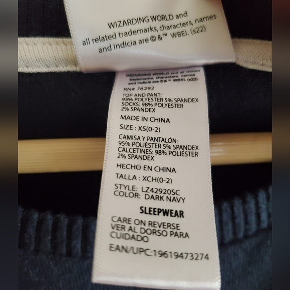 NWOT Harry Potter long sleeve Women's Pajama top size XS - Picture 5 of 6